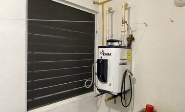 PRIVALIA AMBIENTA Departamento amueblado tres recamaras nivel de estacionamiento