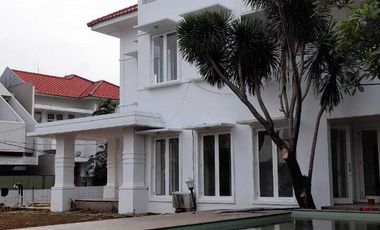 Rumah Mewah Tanah Luas di Cipete Selatan