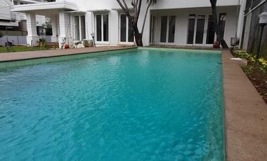 Rumah Mewah Tanah Luas di Cipete Selatan