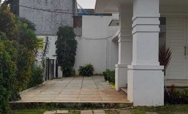 Rumah Mewah Tanah Luas di Cipete Selatan