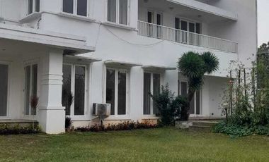 Rumah Mewah Tanah Luas di Cipete Selatan