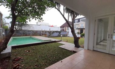 Rumah Mewah Tanah Luas di Cipete Selatan