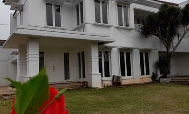 Rumah Mewah Tanah Luas di Cipete Selatan
