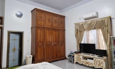 Rumah Luas dan Mewah