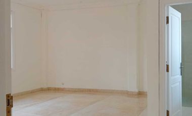 Disewakan Rumah Cantik Baru Renovasi Lingkungan Nyaman di Jeruk Purut