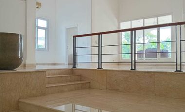 Disewakan Rumah Cantik Baru Renovasi Lingkungan Nyaman di Jeruk Purut