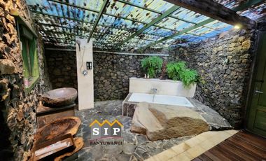 Dijual Homestay Villa beserta isinya kawasan gunung ijen Banyuwangi