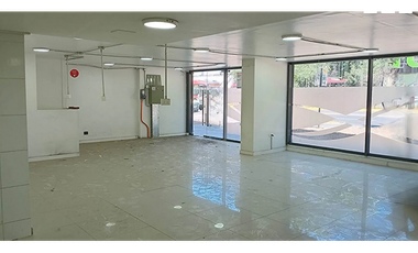 Arriendo Local Comercial, Vicuña Mackenna, Ñuñoa
