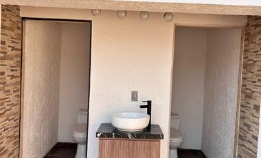 Departamento en Venta con Local Comercial en Chapultepec Sur, Morelia