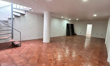 Departamento en Venta con Local Comercial en Chapultepec Sur, Morelia