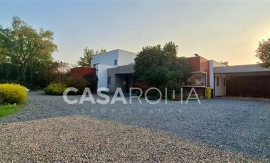 Casa en Arriendo en Piedra Roja