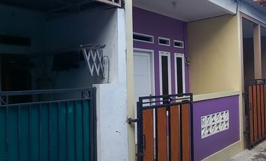 Rumah 2 Lantai Sangat Strategis Komplek Tanah Seratus