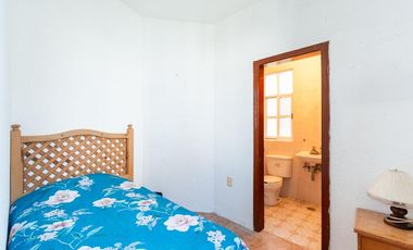 Casa de descanso con Alberca y una vista panorámica a la ciudad