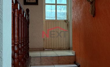 VENTA CASA 2 PLANTAS AL SUR ORIENTE COL EL SALVADOR