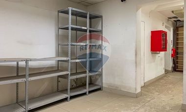 Oportunidad local comercial remodelado.