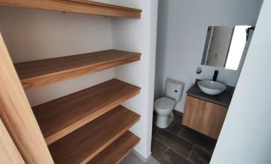 ARRIENDO de CASAS en SABANETA