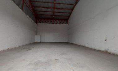 Alquiler de bodega en km 7.5 vìa a Daule a pocos metros de la avenida