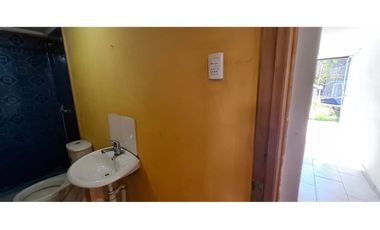 Gran casa con area social