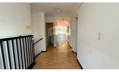 Hermosa Casa Comercial - 26D 8Baños