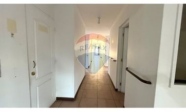 Hermosa Casa Comercial - 26D 8Baños