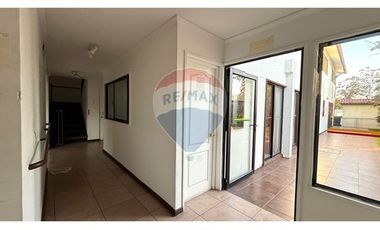 Hermosa Casa Comercial - 26D 8Baños