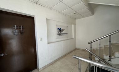 EDIFICIO DE OFICINAS EN VENTA, ideal para inversionistas.