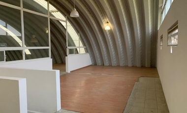 Se Vende o Renta Edificio Comercial con Bodega en Metepec