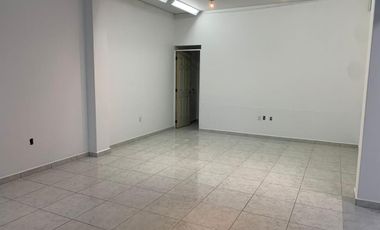 Se Vende o Renta Edificio Comercial con Bodega en Metepec