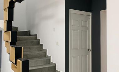 Se Vende o Renta Edificio Comercial con Bodega en Metepec