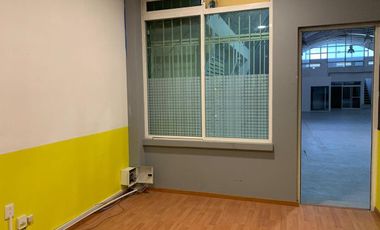 Se Vende o Renta Edificio Comercial con Bodega en Metepec