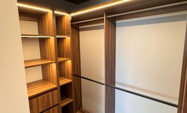 Estrena depto en las águilas...