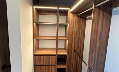 Estrena depto en las águilas...