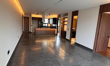 Estrena depto en las águilas...