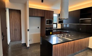 Estrena depto en las águilas...