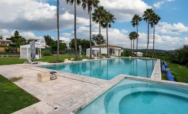 Casa en venta en Otomí San Miguel de Allende – Amueblada y Casa Club