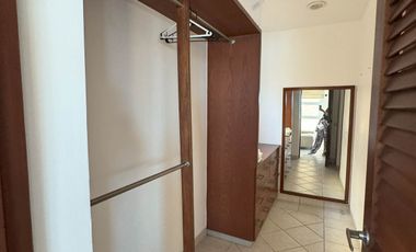 HERMOSA CASA EN VENTA CON VISTA AL MAR DE CHICXULUB, KM 12.5