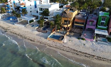 HERMOSA CASA EN VENTA CON VISTA AL MAR DE CHICXULUB, KM 12.5