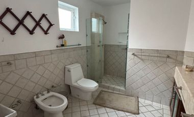 HERMOSA CASA EN VENTA CON VISTA AL MAR DE CHICXULUB, KM 12.5