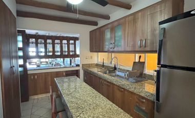 HERMOSA CASA EN VENTA CON VISTA AL MAR DE CHICXULUB, KM 12.5