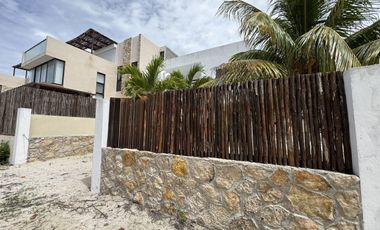 CASA EN VENTA EN SEGUNDA FILA DE LAS PLAYAS DE SAN BENITO.