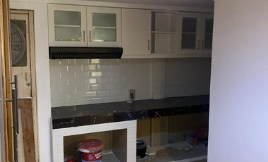 DISEWAKAN RUMAH 4,5 LANTAI DI KELAPA HIBDRIDA