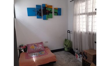 Venta Amplio Apartamento Centro Pereira