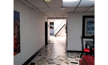 Venta Amplio Apartamento Centro Pereira