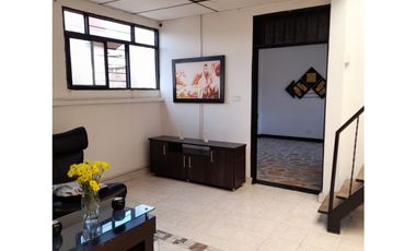 Venta Amplio Apartamento Centro Pereira