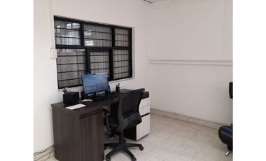 Venta Amplio Apartamento Centro Pereira