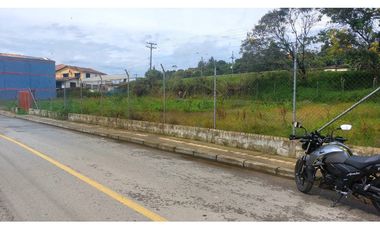 VENTA DE LOTE URBANO EN GUARNE ANTIOQUIA-AUTOPISTA MED-BOG