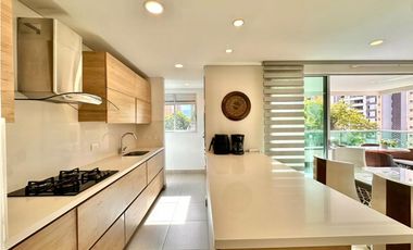 Amoblado HERMOSO Apartamento sector Milla de Oro Poblado