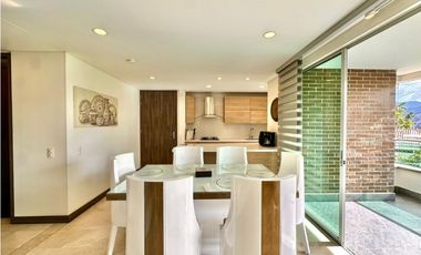 Amoblado HERMOSO Apartamento sector Milla de Oro Poblado