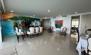 Se arrienda apartamento en Rodadero Sur, Santa Marta
