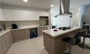 Se arrienda apartamento en Rodadero Sur, Santa Marta